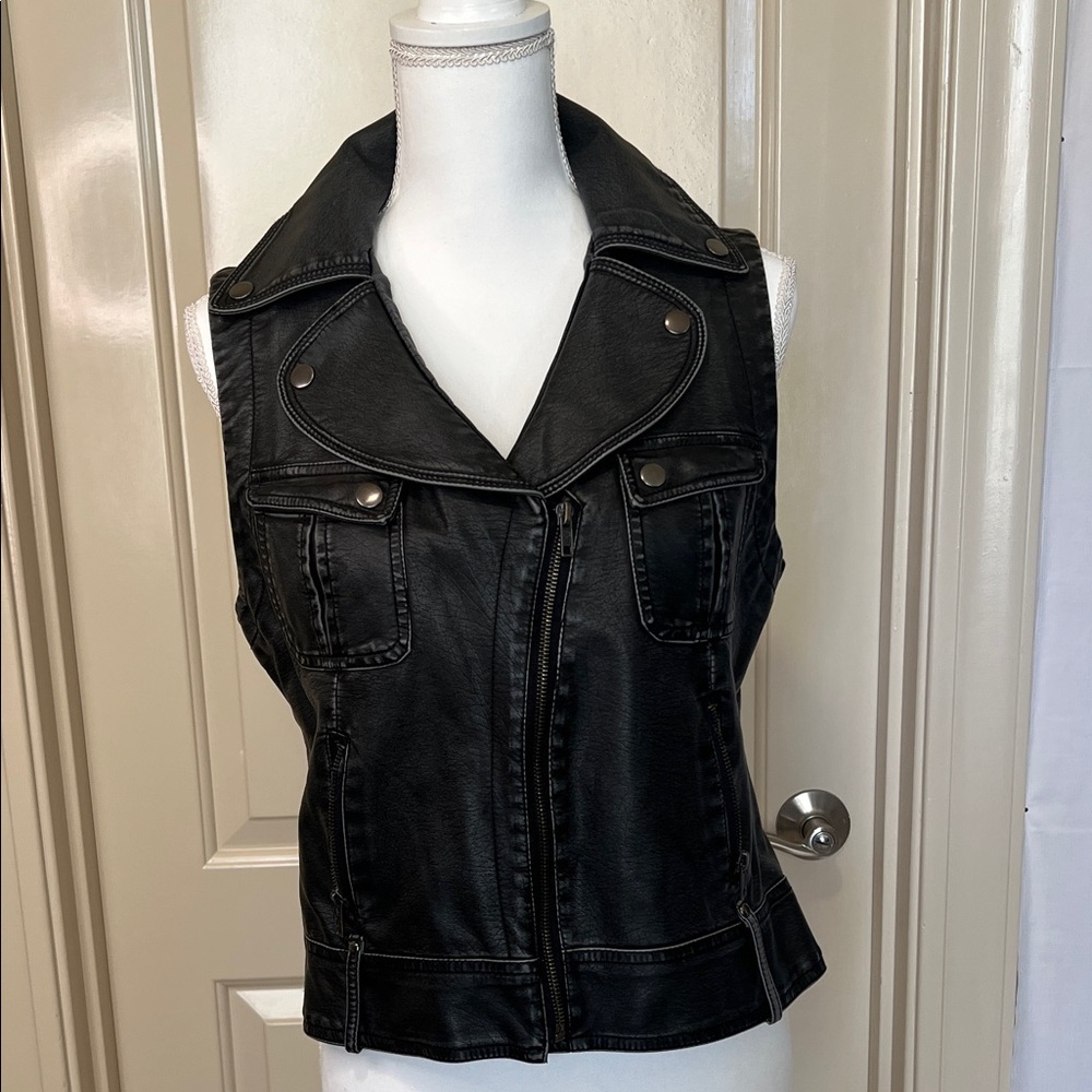 Top 10 Black Leather Vest Jacket